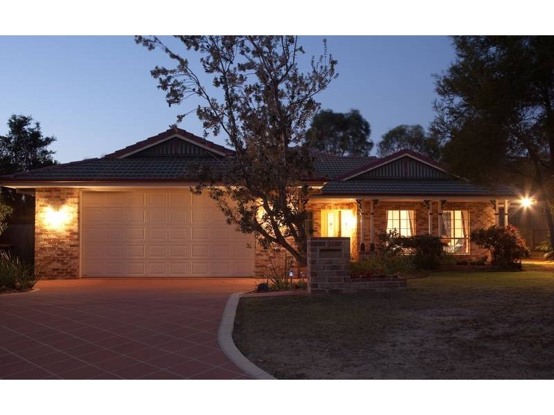 20 Hamersley Place, Parkinson QLD 4115