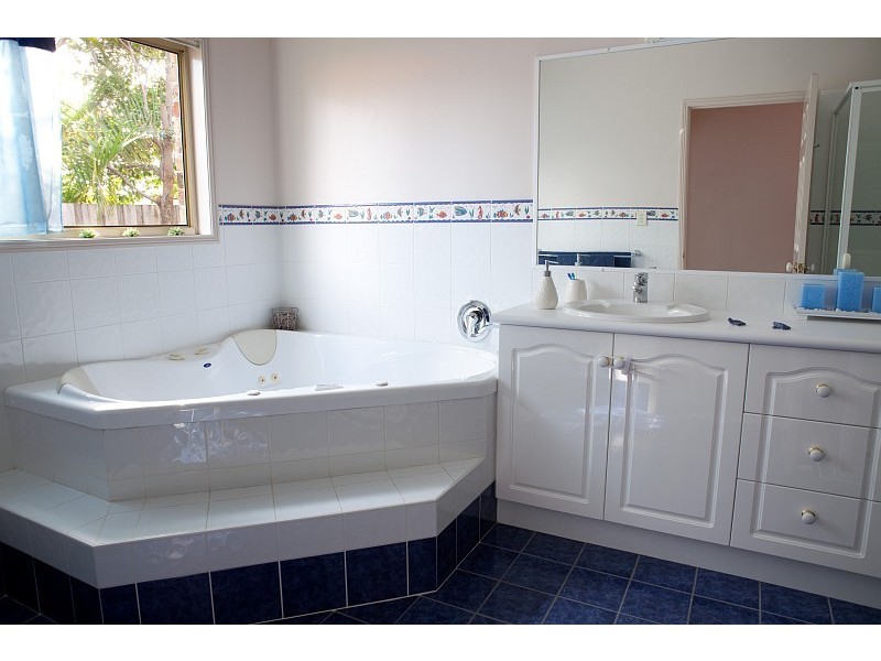 20 Hamersley Place, Parkinson QLD 4115