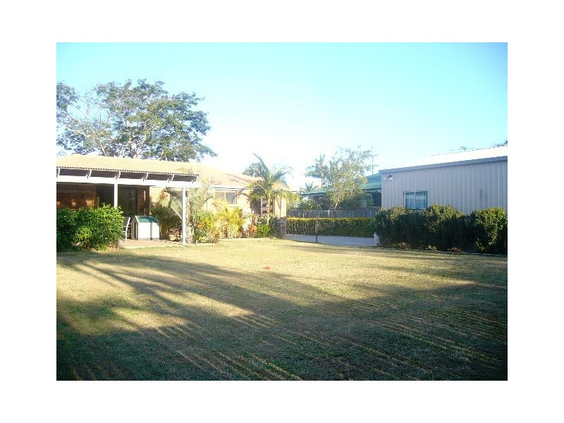 31 Peverell Street, Hillcrest QLD 4118