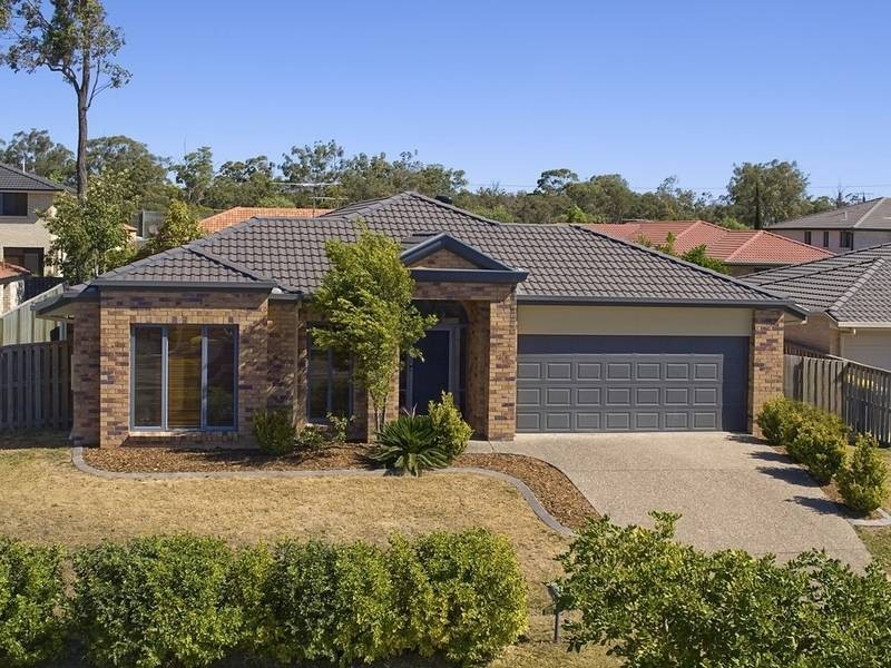 94 Wallum Drive, Parkinson QLD 4115