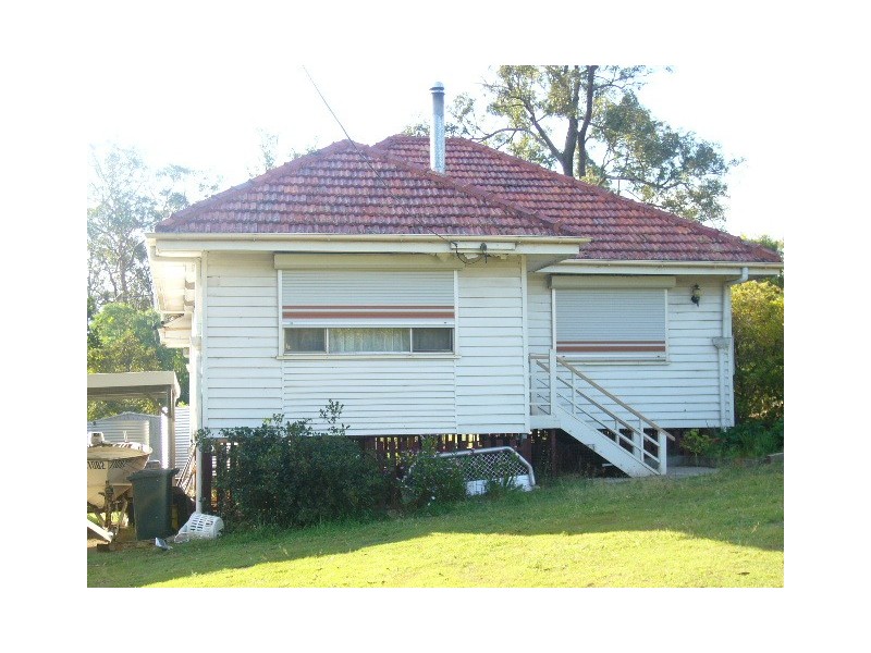 82 Michelle Drive, Cedar Grove QLD 4285