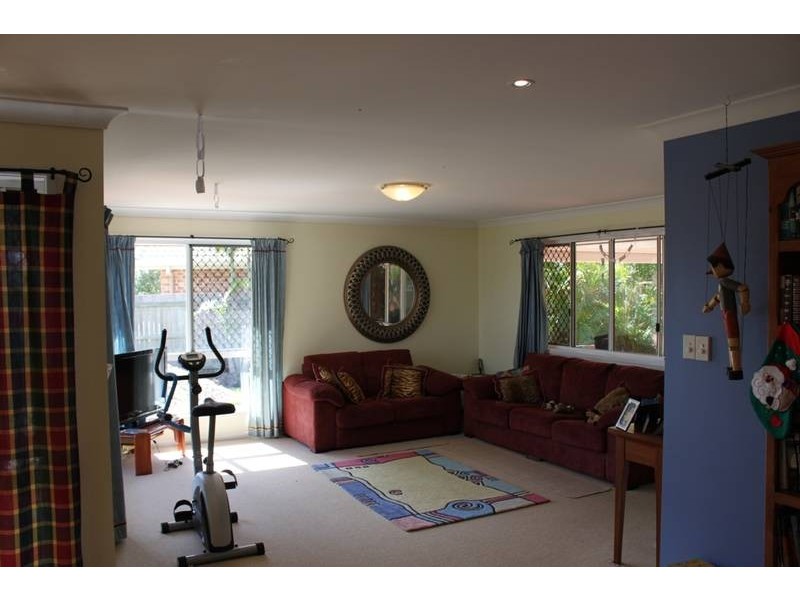 17 Fernleigh Crescent, Mountain Creek QLD 4557