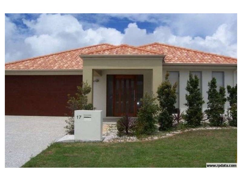 17 Fitzroy Ct, Kawana Waters QLD 4575