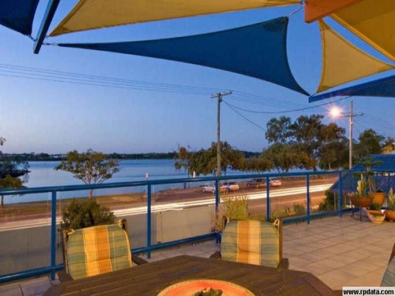 21 Bradman Avenue, Maroochydore QLD 4558