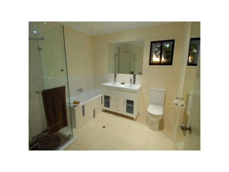 16 Stephen Street, Buderim QLD 4556