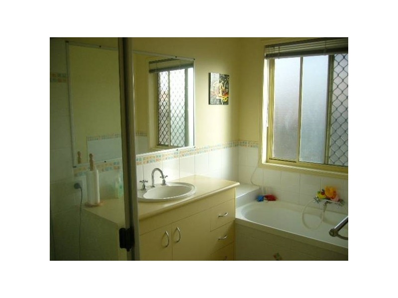 79 Daintree Drive, Parkinson QLD 4115