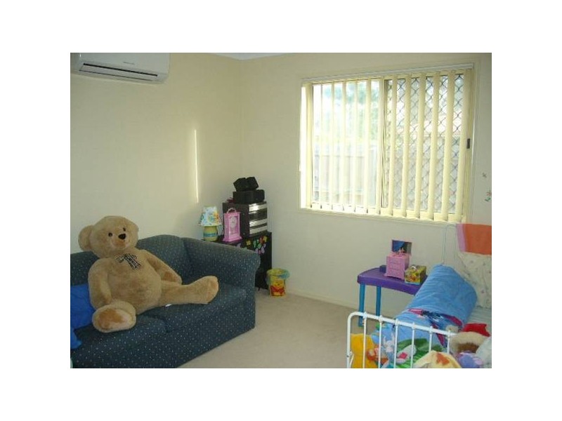 79 Daintree Drive, Parkinson QLD 4115