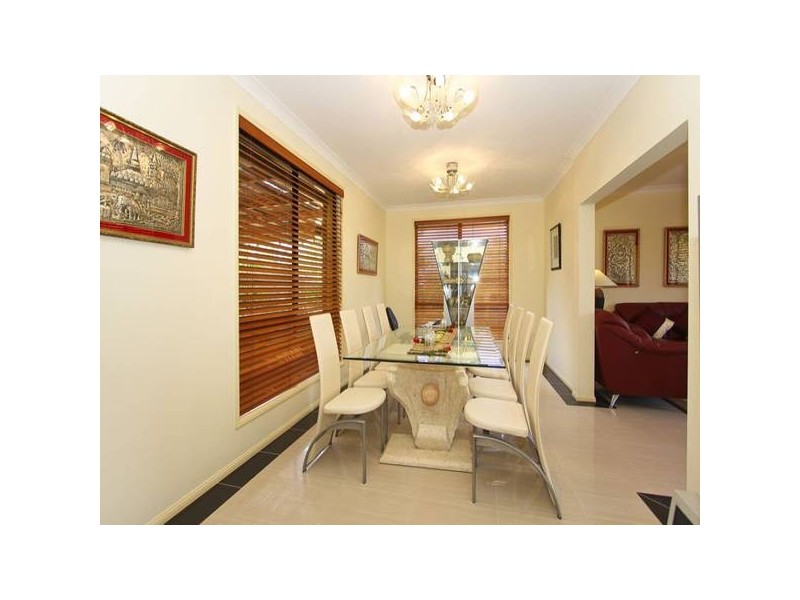 40 The Esplanade, Forest Lake QLD 4078