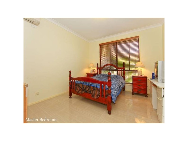 40 The Esplanade, Forest Lake QLD 4078