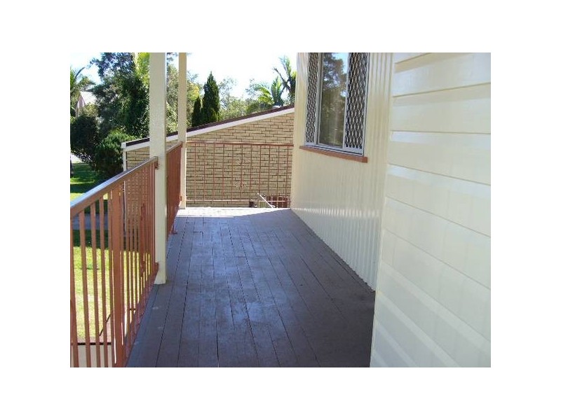 4 Bangalow Street, Algester QLD 4115
