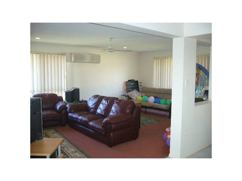 5 Glenlee Place, Parkinson QLD 4115