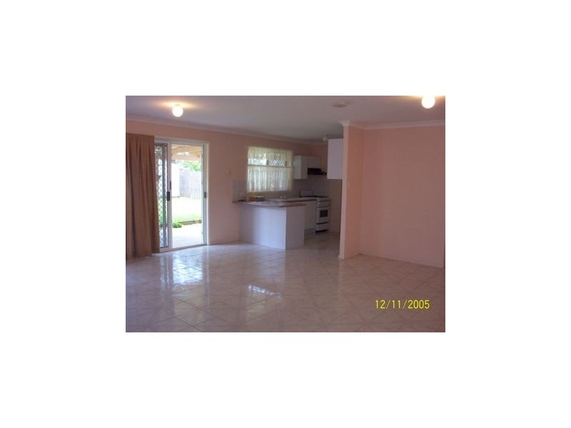 19 Calder Ct, Crestmead QLD 4132