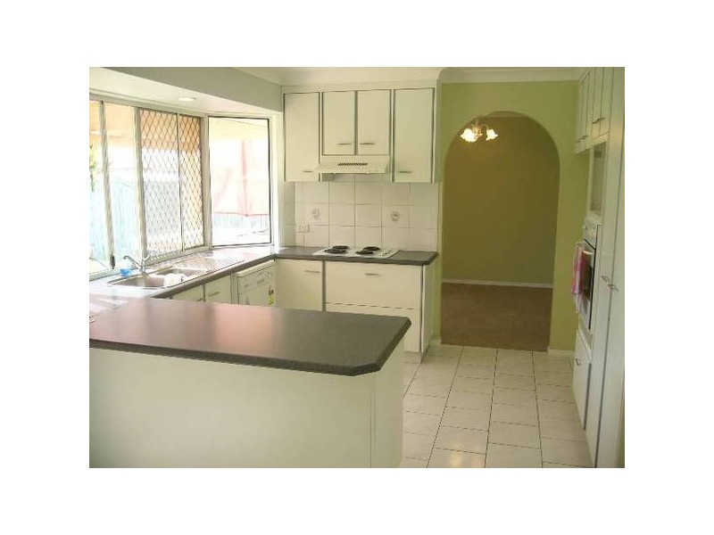 61 Bannockburn Crescent, Parkinson QLD 4115