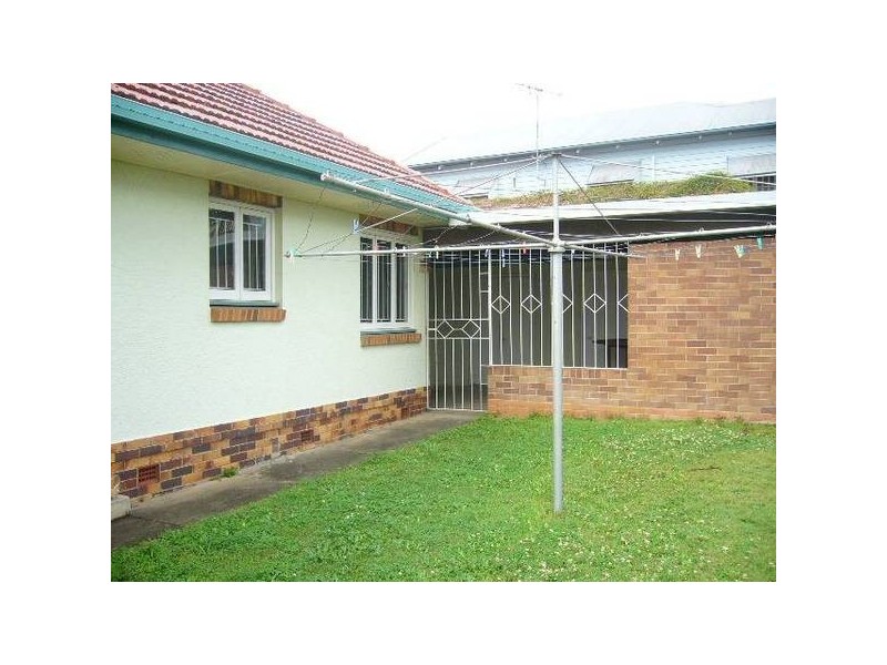 50 Ashby Street, Fairfield QLD 4103