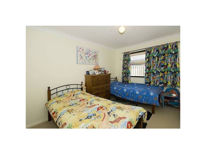 92 Wallum Drive, Parkinson QLD 4115