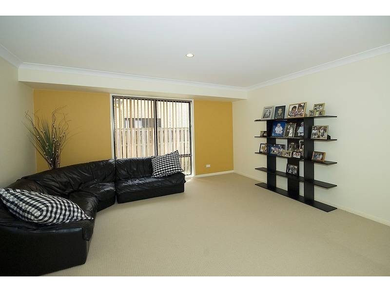 92 Wallum Drive, Parkinson QLD 4115