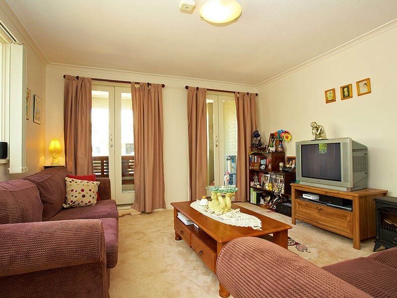 3 LIZZIE-WEBBER PLACE, Birchgrove NSW 2041