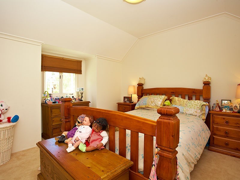3 LIZZIE-WEBBER PLACE, Birchgrove NSW 2041