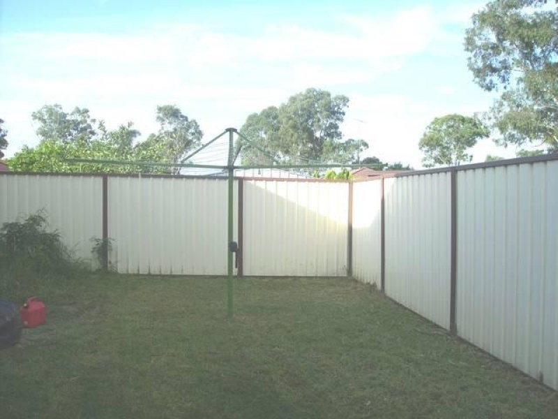 13 CHARLOTTE RD, Rooty Hill NSW 2766