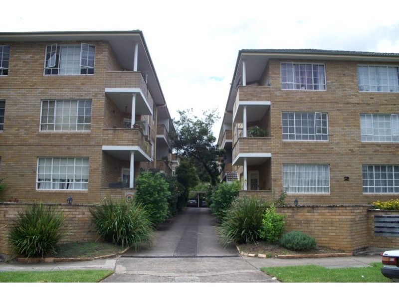 19/2 IRON STREET, North Parramatta NSW 2151