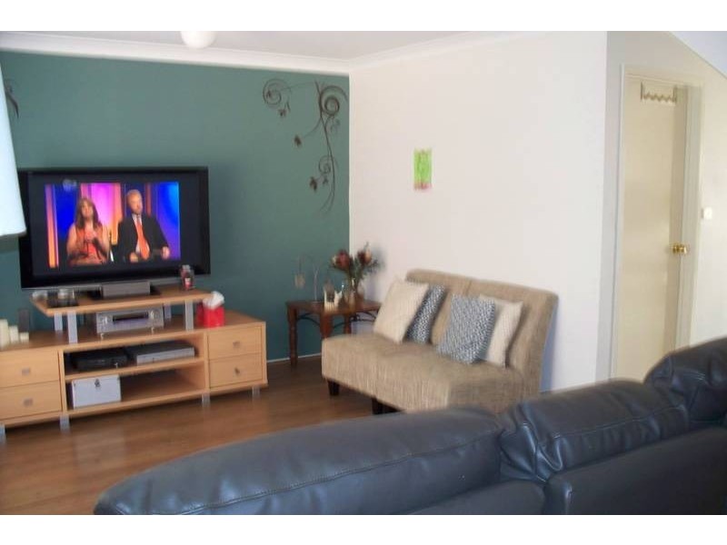 2/8-10 WATKINS ROAD, Baulkham Hills NSW 2153