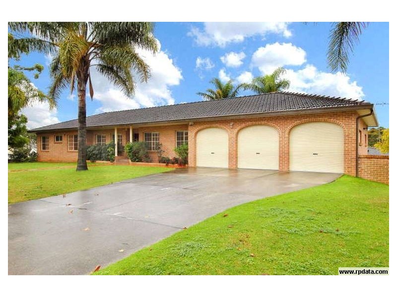 46 FISHBURN CRESCENT, Castle Hill NSW 2154