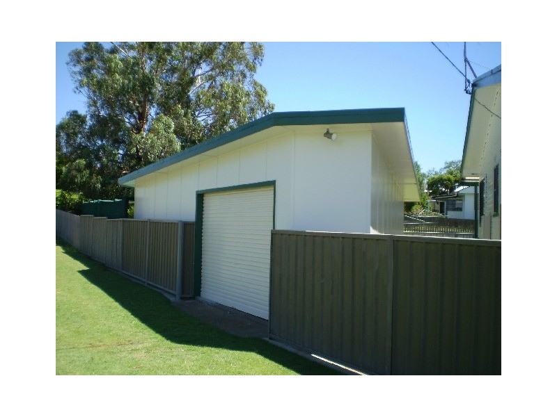 1 Buckland Ave, Cessnock NSW 2325