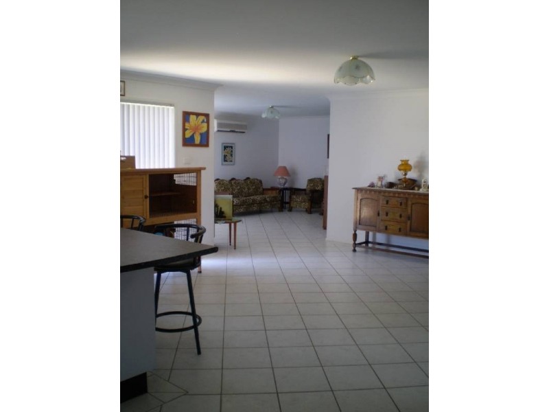 16 Stuart St, Abernethy NSW 2325