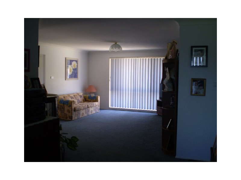 16 Stuart St, Abernethy NSW 2325