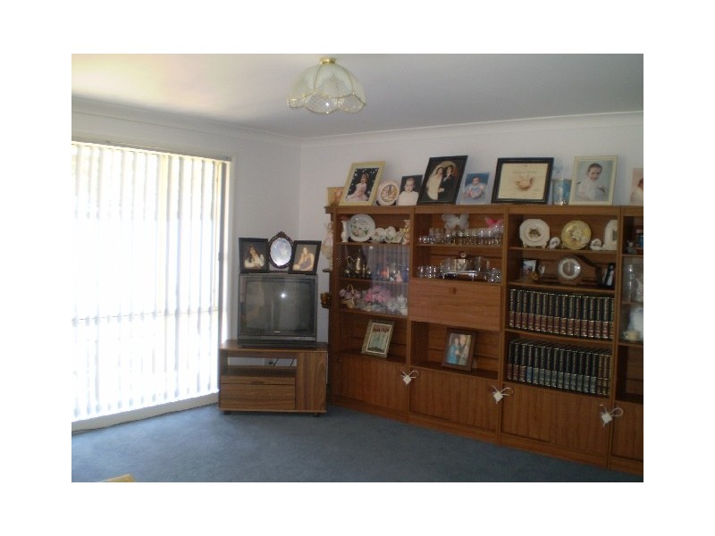 16 Stuart St, Abernethy NSW 2325