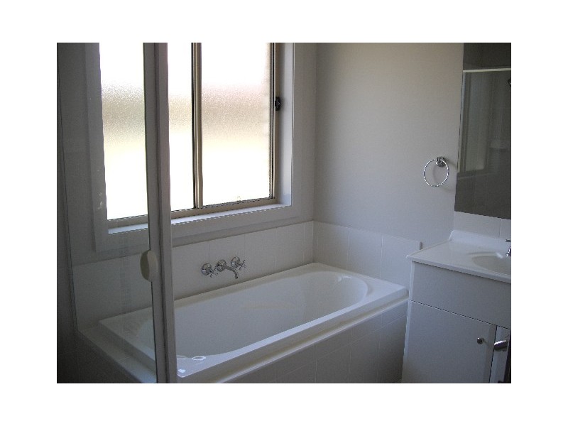 21 Alpine Ave, Cessnock NSW 2325