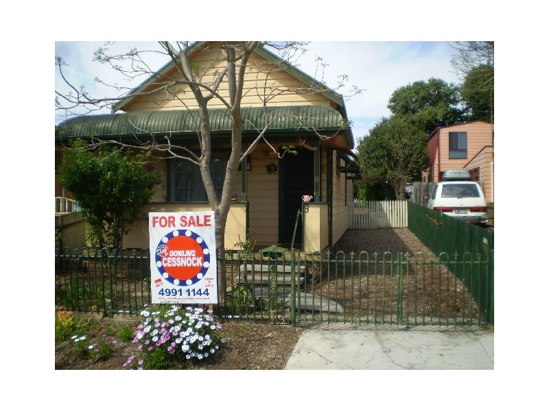 9 McFarlane, Cessnock NSW 2325