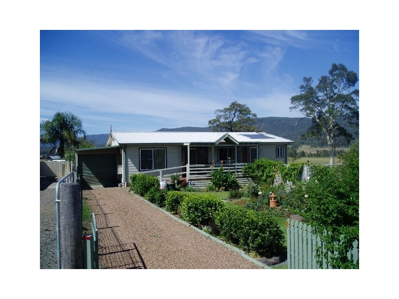 25 Walmsley St, Millfield NSW 2325