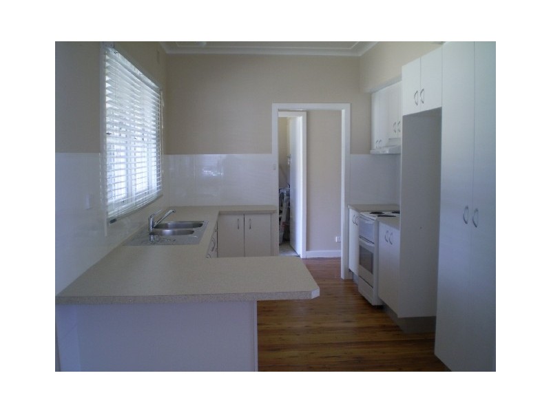 48 Cumberland St, Cessnock NSW 2325