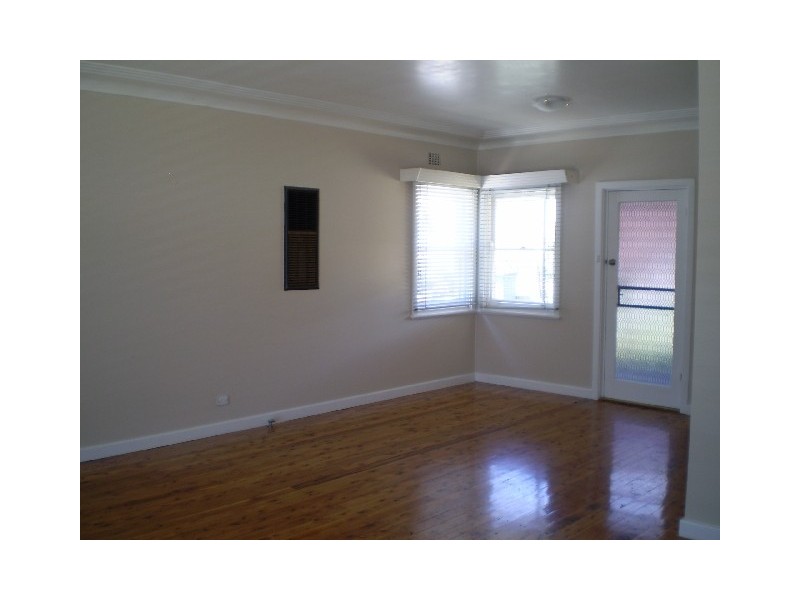 48 Cumberland St, Cessnock NSW 2325