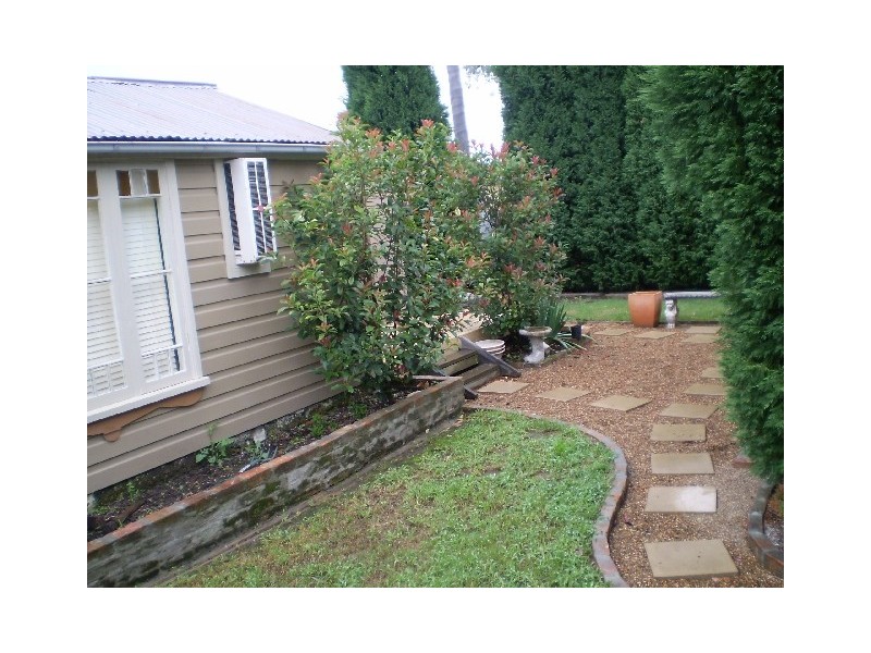 2 Houston St, Cessnock NSW 2325