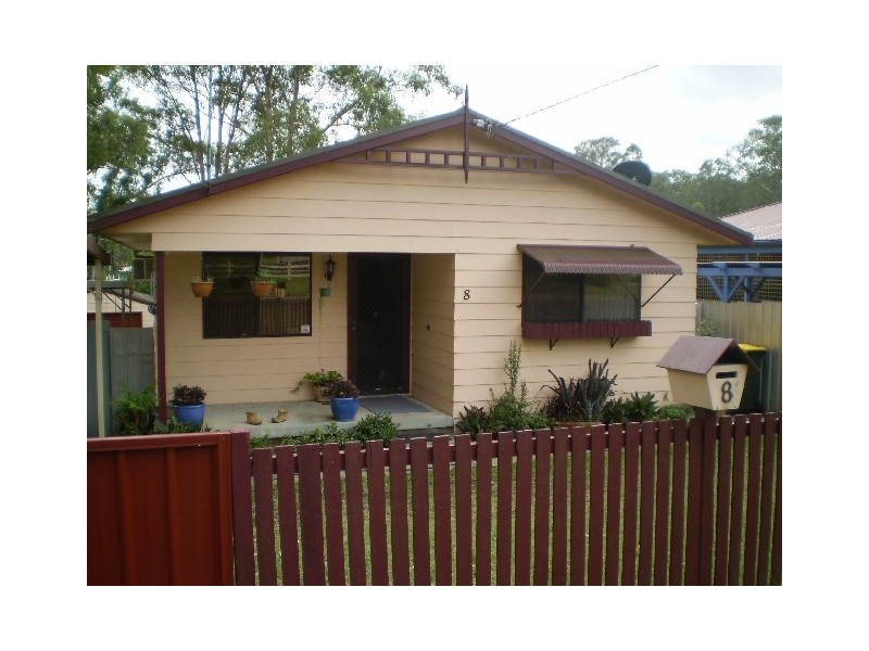 8 First St, Millfield NSW 2325
