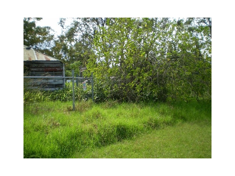 11 Tunnel Rd, Cessnock NSW 2325