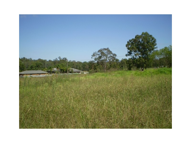 11 Tunnel Rd, Cessnock NSW 2325