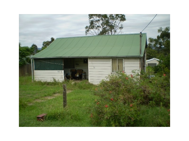 4 Aberdare Rd, Pelaw Main NSW 2327
