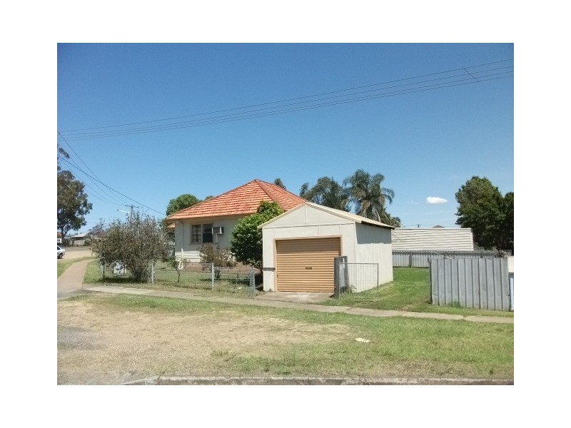 348 Old Maitland Rd, Cessnock NSW 2325