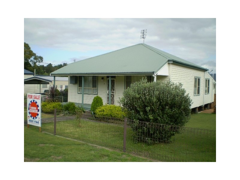 1 Ercildoune St, Cessnock NSW 2325