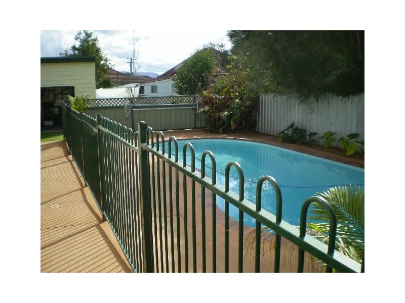 1 Ercildoune St, Cessnock NSW 2325