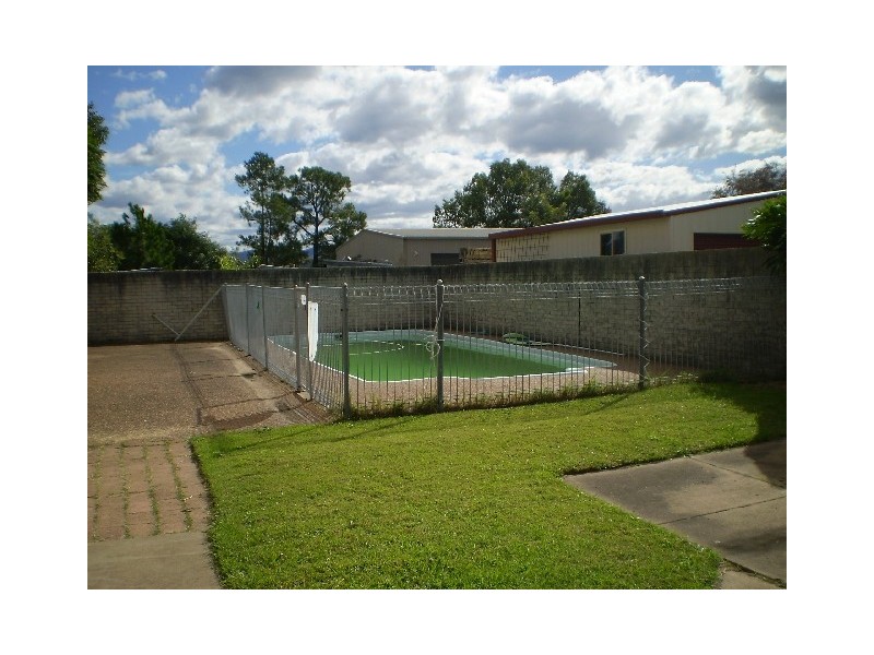 1 McGrane St, Cessnock NSW 2325