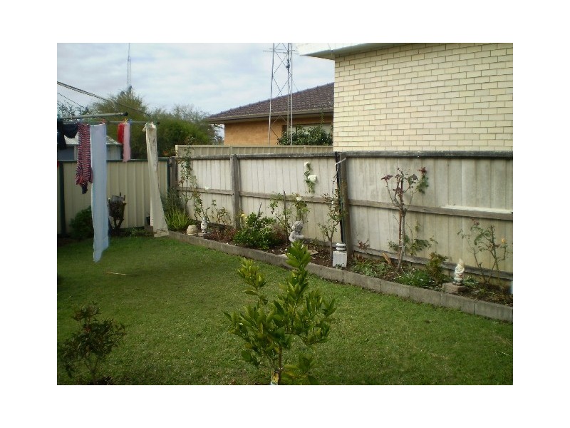13 Gordon Ave, Cessnock NSW 2325