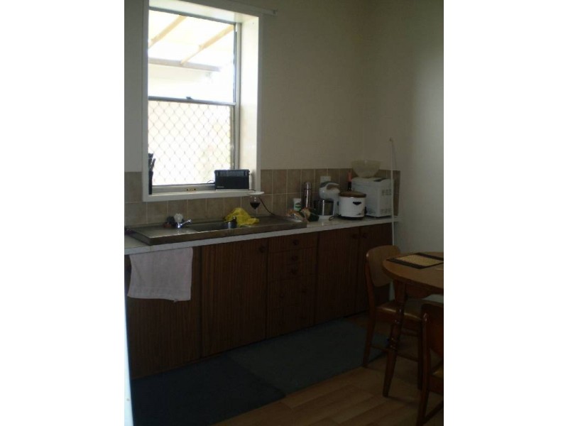 13 Gordon Ave, Cessnock NSW 2325