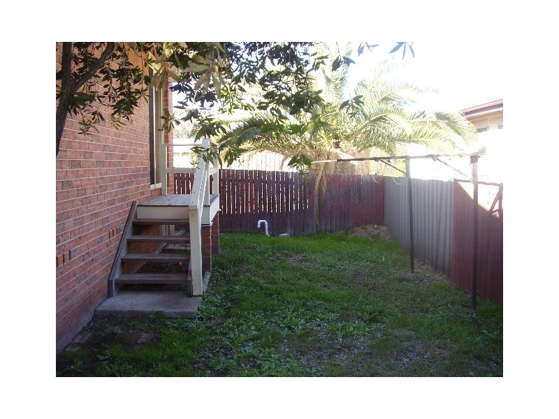 2/12 Michael St, Cessnock NSW 2325