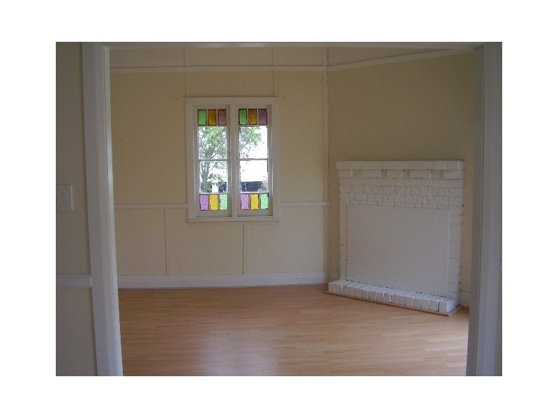 28 Colliery St, Aberdare NSW 2325