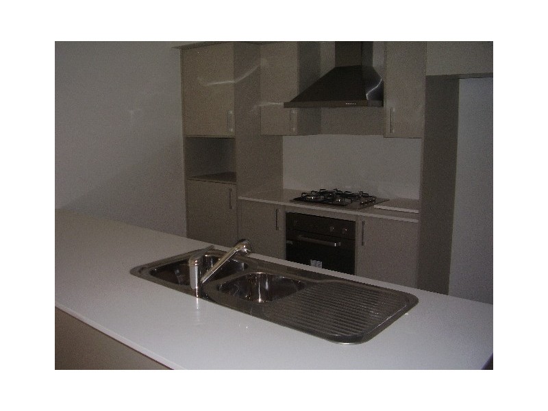 1/10 Robinia Way, Cessnock NSW 2325