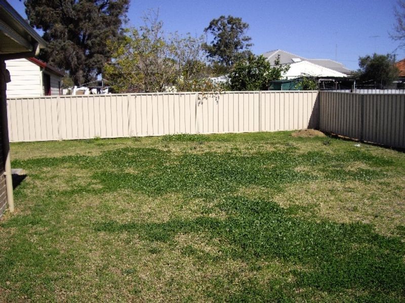 19 Alpine Ave, Cessnock NSW 2325